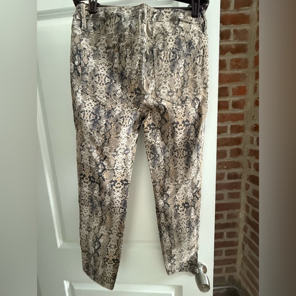NWT Free People Snakeskin Skinny - Taupe Combo - Picture 4 of 5